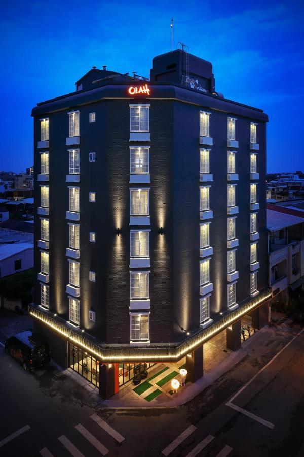 Olah Poshtel - Hualien Zhongfu Hotel Exterior foto